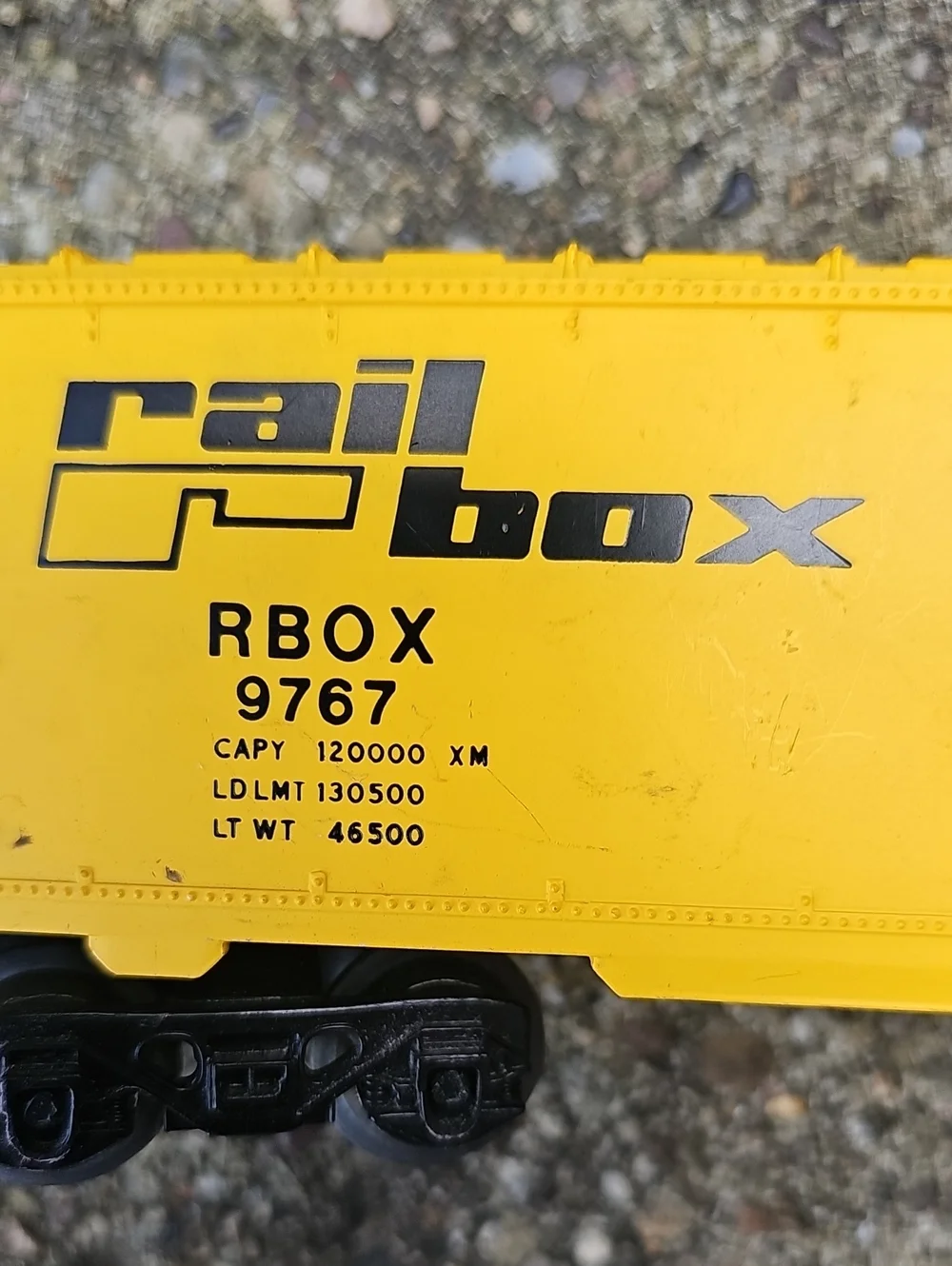 Vintage Lionel Train Rail Box 9767 Yellow Box Car O Gauge Nationwide Boxcar Pool